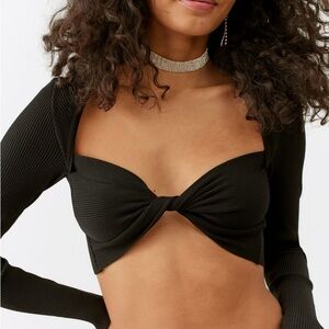 Black Twist Front Crop Top